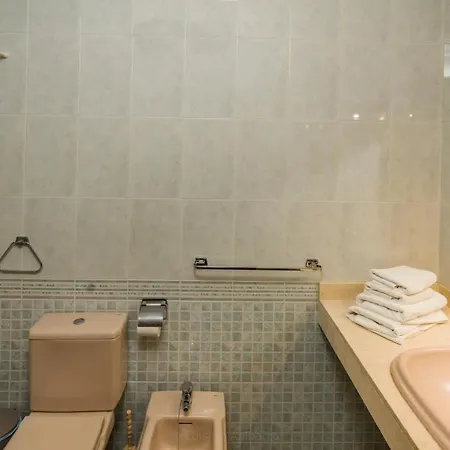 Residencial El Conde #6 Apartment